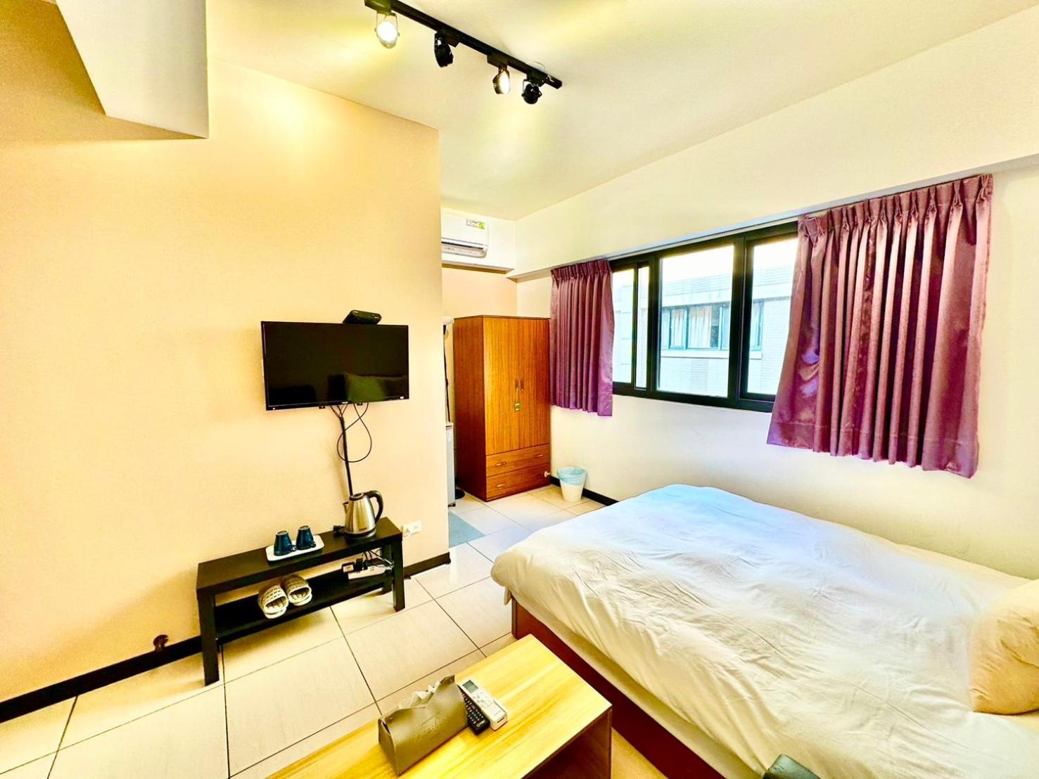 Ferienwohnung 一中北極熊 Taichung Exterior foto