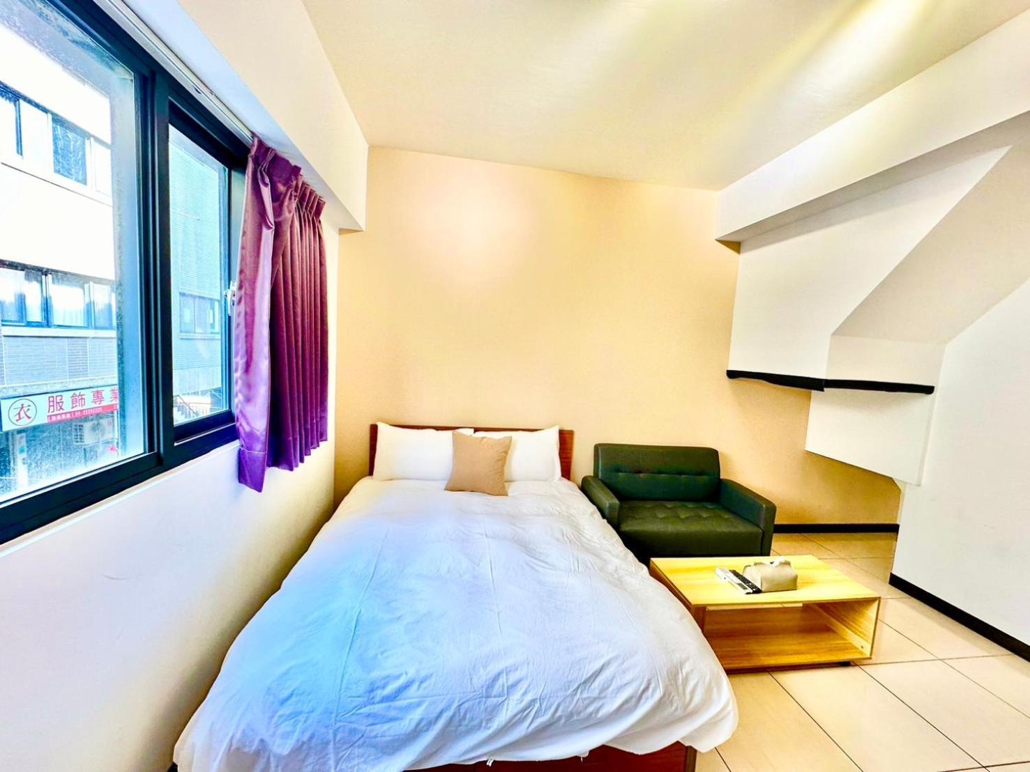 Ferienwohnung 一中北極熊 Taichung Exterior foto