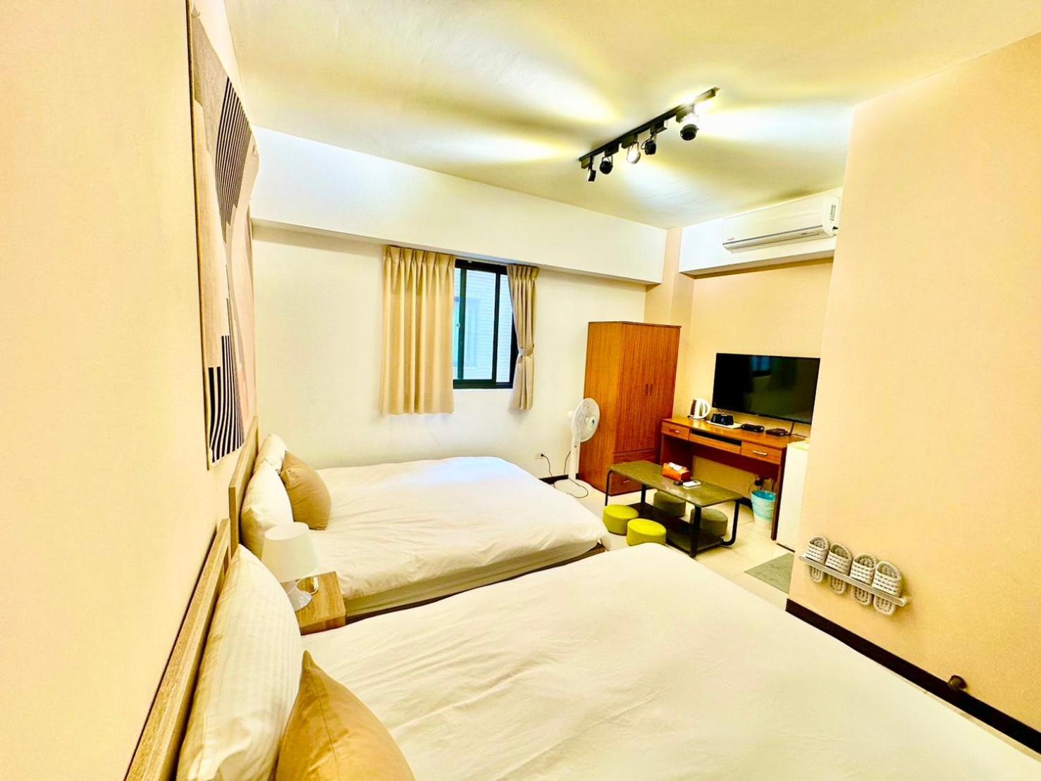 Ferienwohnung 一中北極熊 Taichung Exterior foto